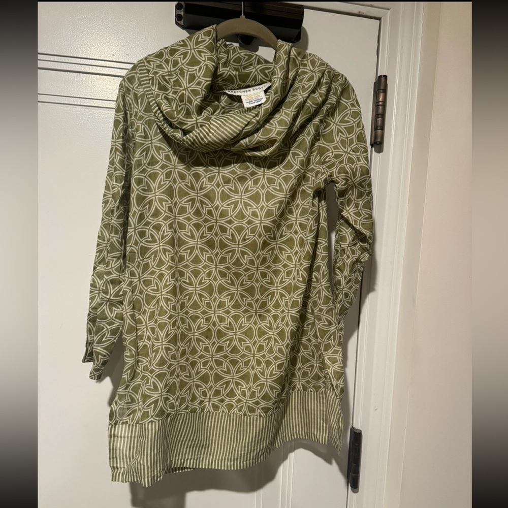 Gretchen Scott Designs - Olive Green and Offwhite Tunic